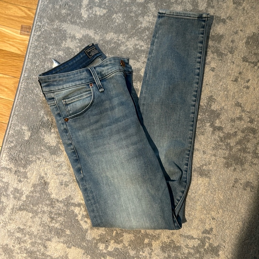 Abercrombie Simone High Rise Super Skinny Size 4S (27)